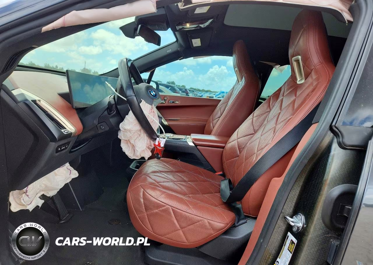 2024 BMW Ix xDrive50 VIN:WB523CF0XRCN75156 - 7