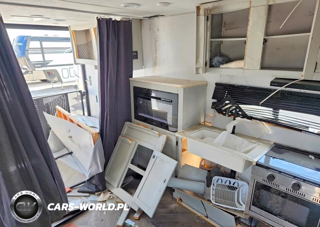 2022 Forest River Salem Camper VIN:4X4TSMC29NY012033 - 6