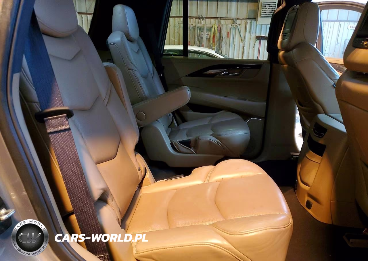 2019 Cadillac Escalade Platinum VIN:1GYS3DKJ7KR173584 - 11