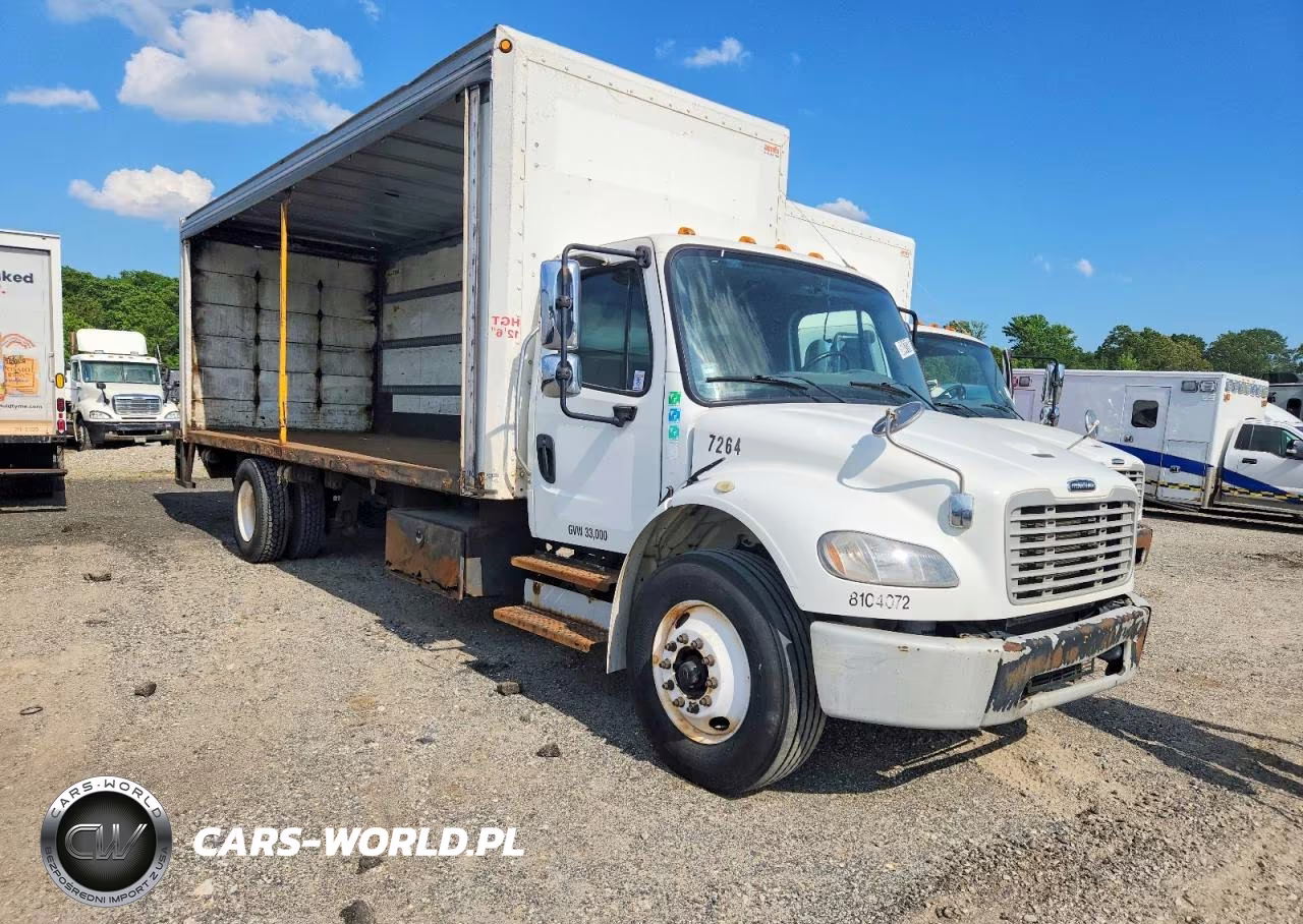 2015 Freightliner Business Class M2 Box Truck