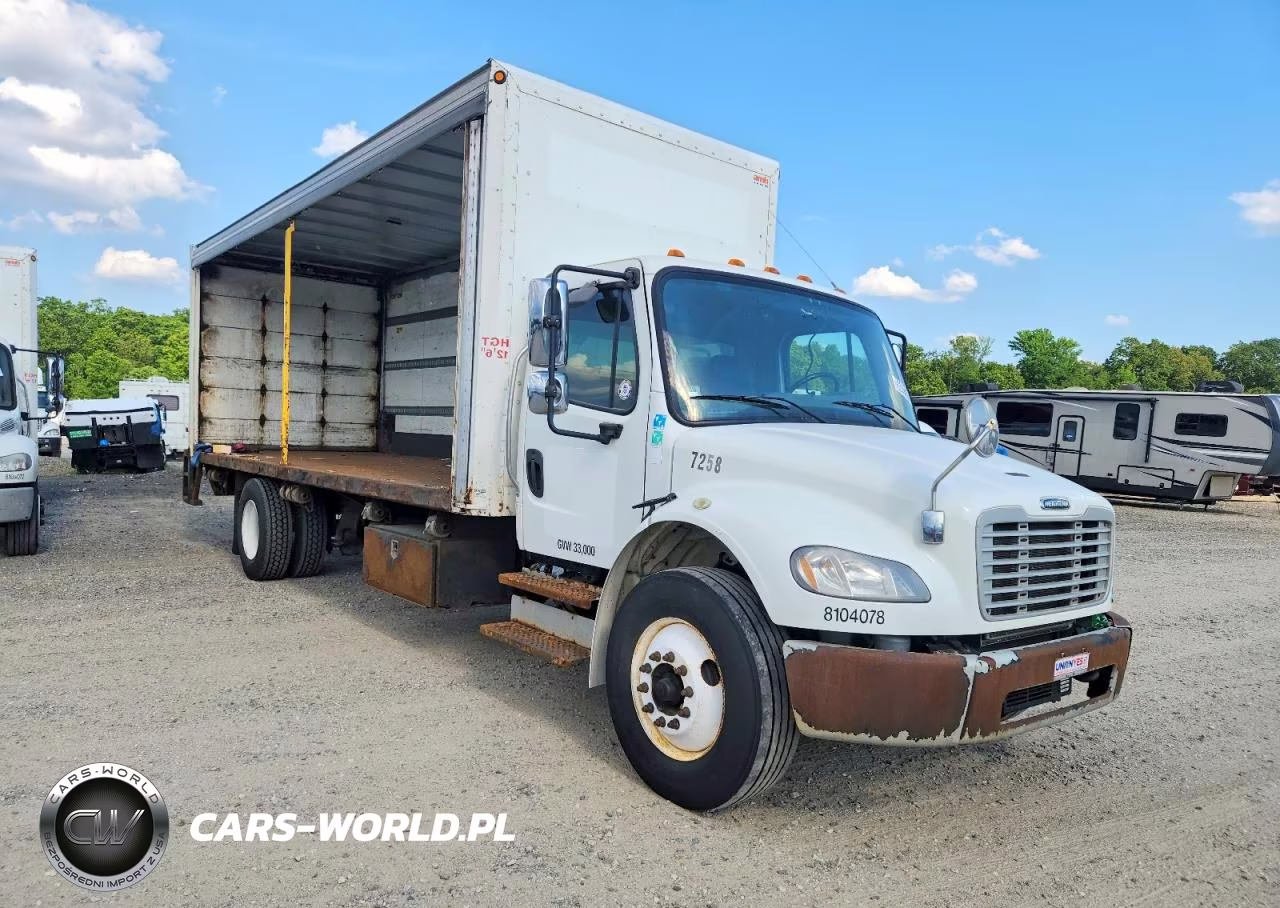 2015 Freightliner Business Class M2 Box Truck