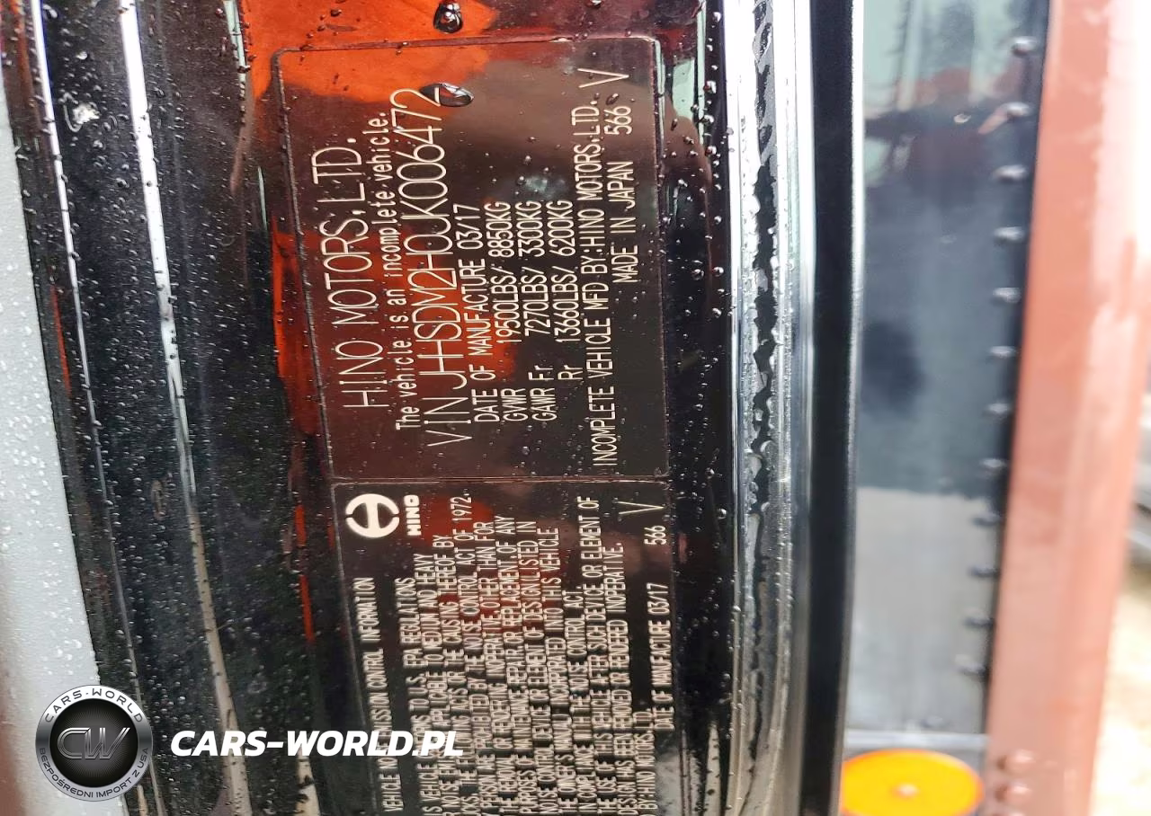 2018 Hino 195 Box Truck VIN:JHHSDM2H0JK006472 - 13