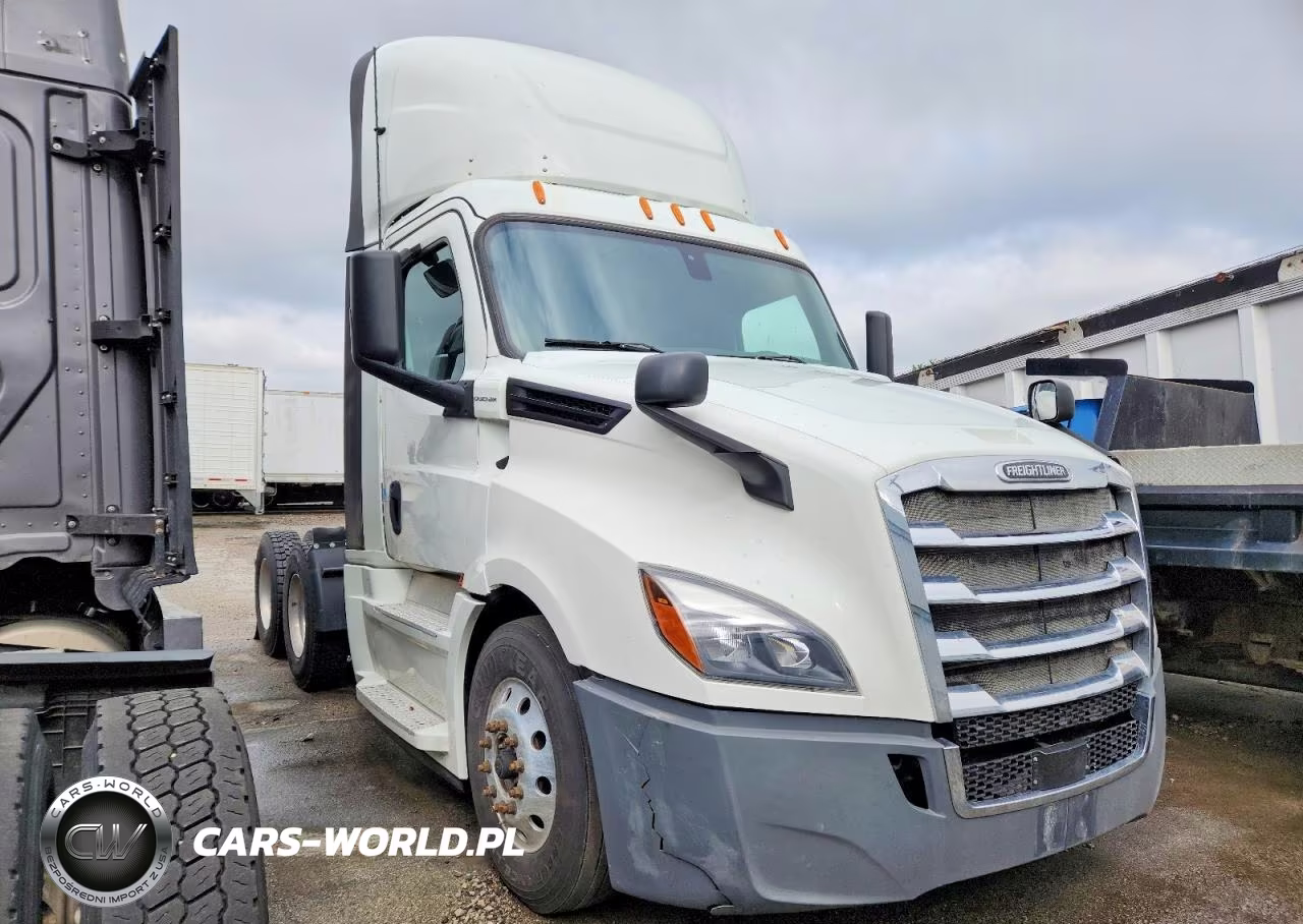2019 Freightliner Cascadia 126 Semi Truck