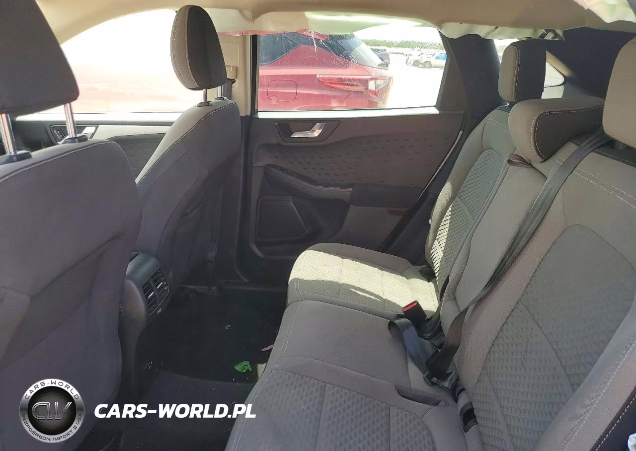 2020 Ford Escape Se VIN:1FMCU0G68LUC46976 - 10
