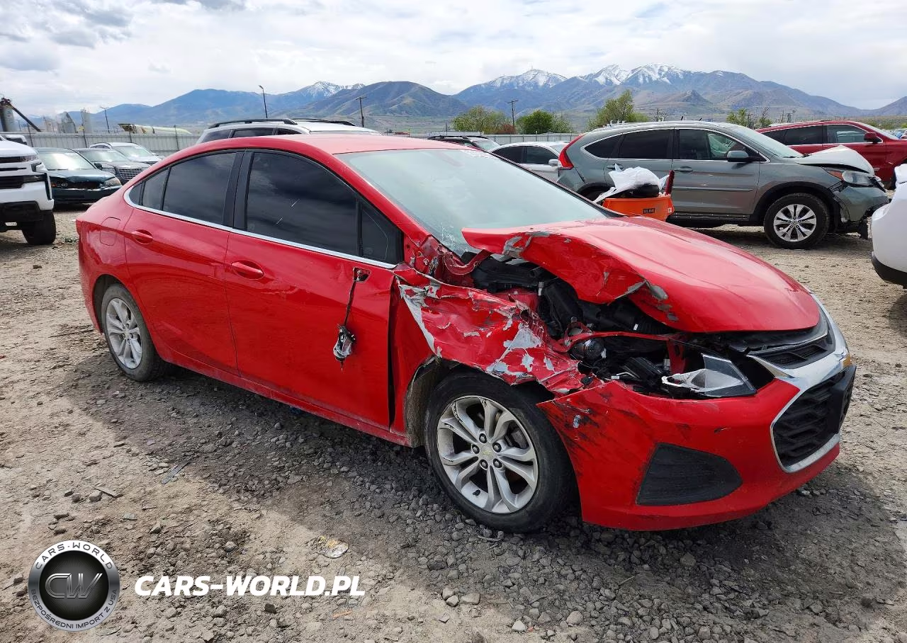 2019 Chevrolet Cruze Lt VIN:1G1BE5SM5K7111900 - 4