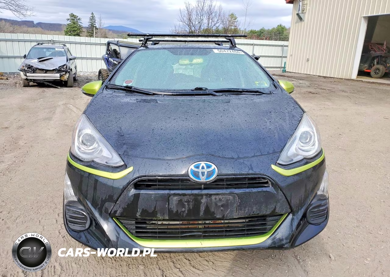 2016 Toyota Prius C Persona Special Edition VIN:JTDKDTB31G1115930 - 5