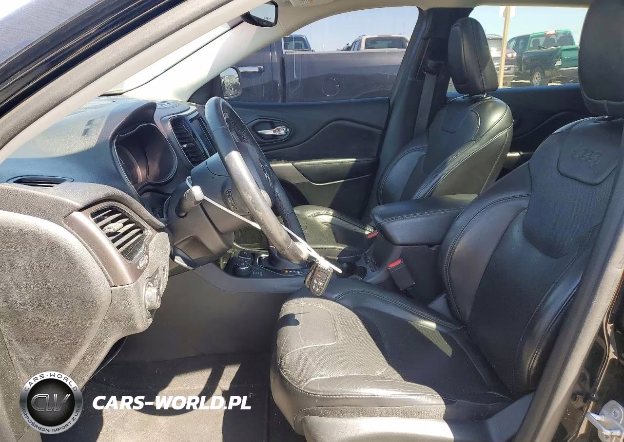2019 Jeep Cherokee Limited VIN:1C4PJMDNXKD299517 - 7