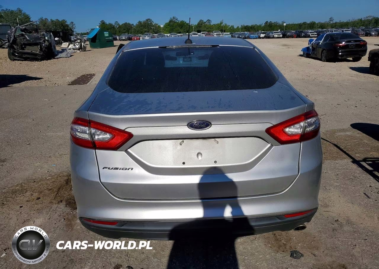 2013 Ford Fusion S VIN:3FA6P0G71DR268947 - 6