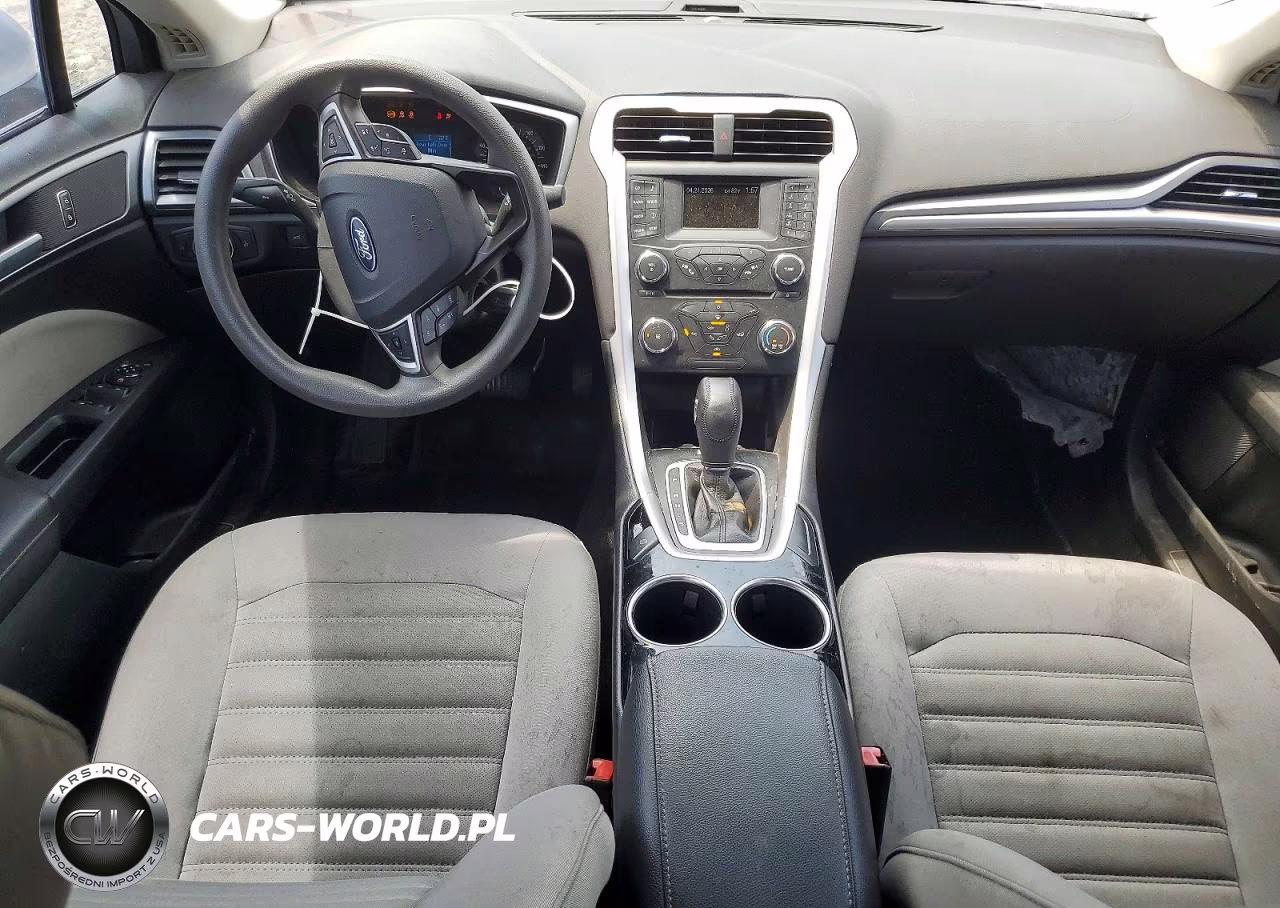 2013 Ford Fusion S VIN:3FA6P0G71DR268947 - 8