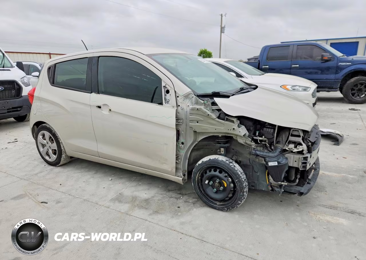 2020 Chevrolet Spark Ls VIN:KL8CB6SA6LC423709 - 4