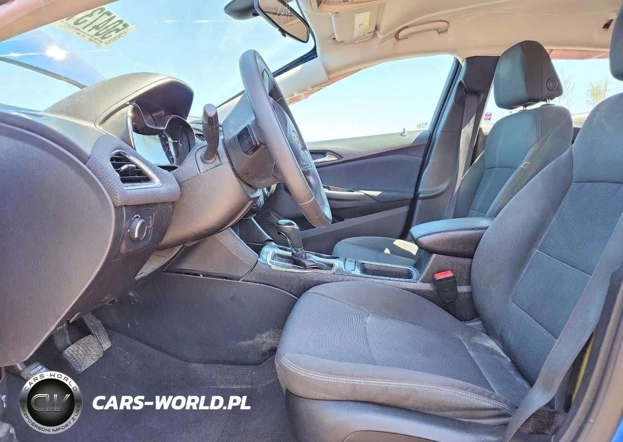 2018 Chevrolet Cruze Lt VIN:1G1BE5SM8J7133629 - 7