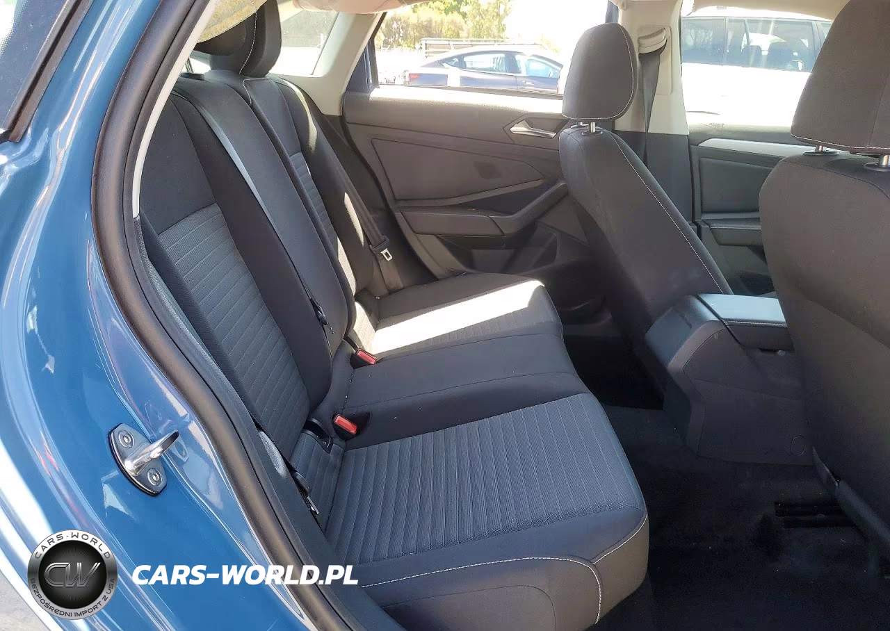 2025 Volkswagen Jetta S VIN:3VW5X7BU3SM035350 - 10