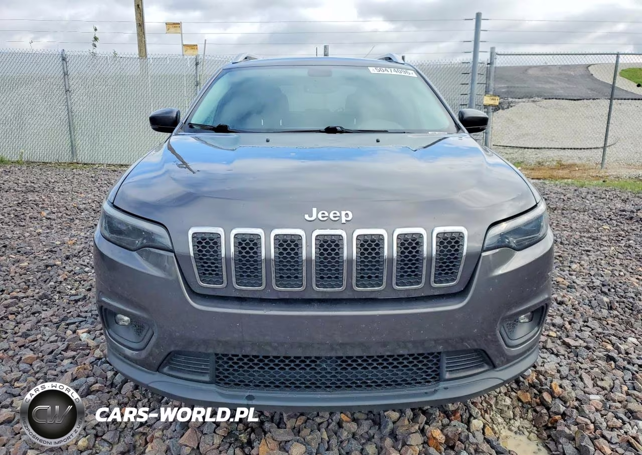 2019 Jeep Cherokee Latitude Plus VIN:1C4PJLLB0KD297678 - 5