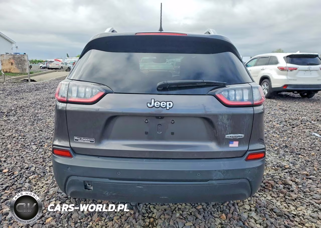 2019 Jeep Cherokee Latitude Plus VIN:1C4PJLLB0KD297678 - 6
