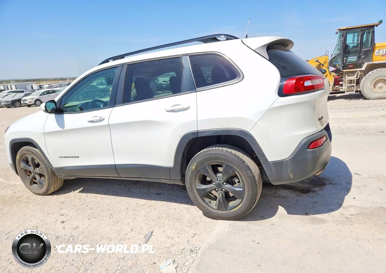 2016 Jeep Cherokee Latitude VIN:1C4PJMCB9GW117406 - 2