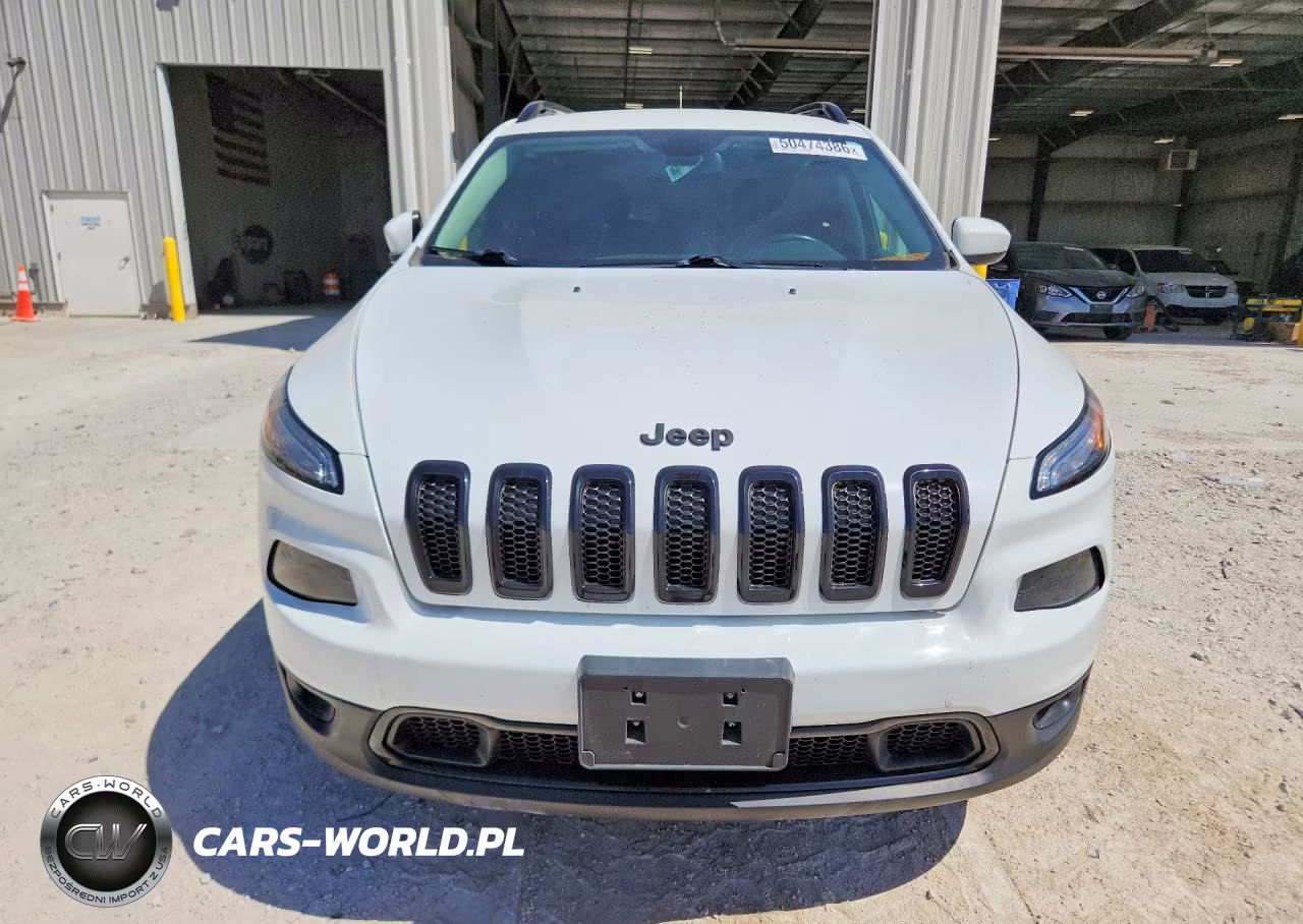 2016 Jeep Cherokee Latitude VIN:1C4PJMCB9GW117406 - 5