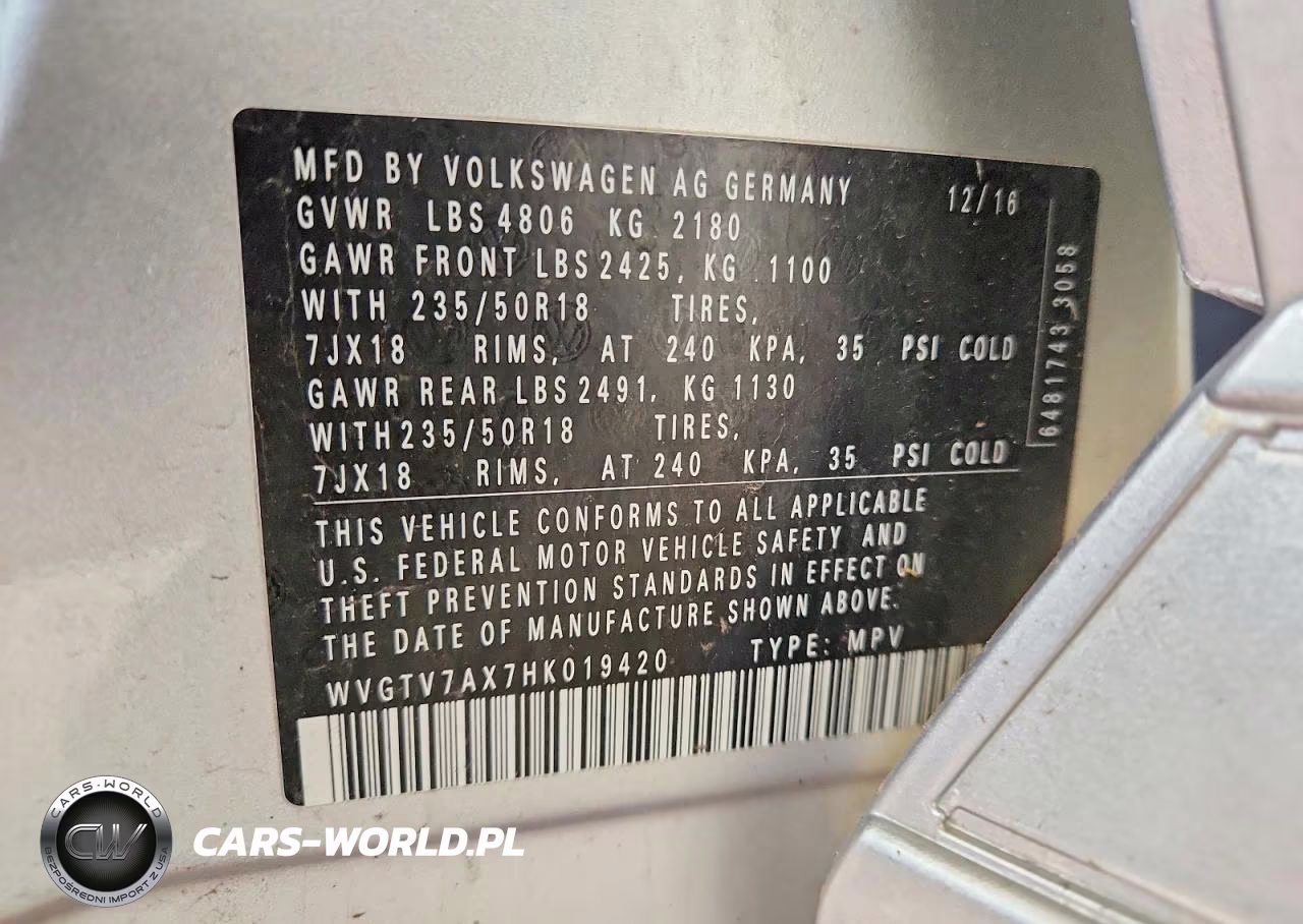 2017 Volkswagen Tiguan Sport VIN:WVGTV7AX7HK019420 - 13