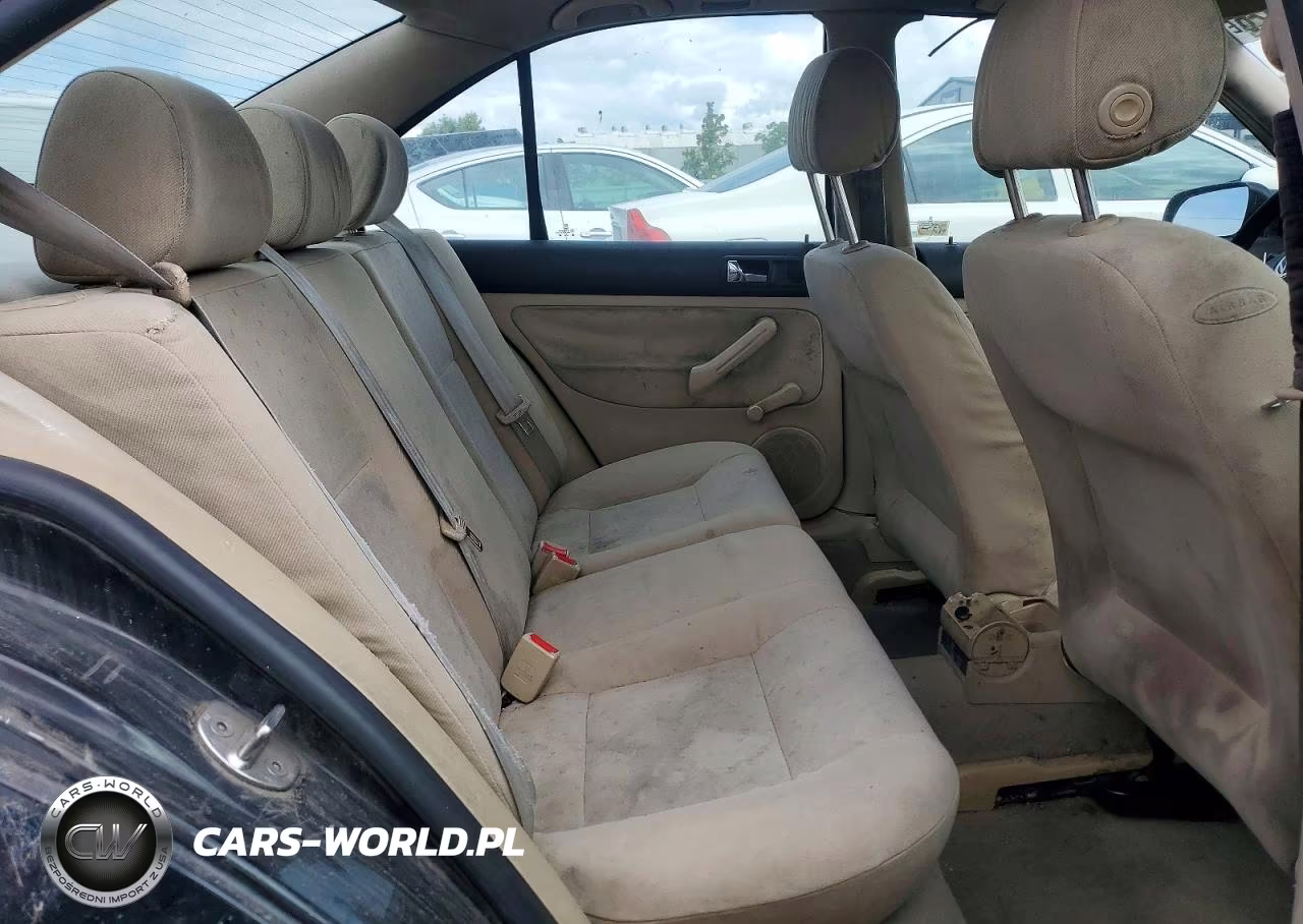 2000 Volk Jetta VIN:3VWRC29M7YM038945 - 10