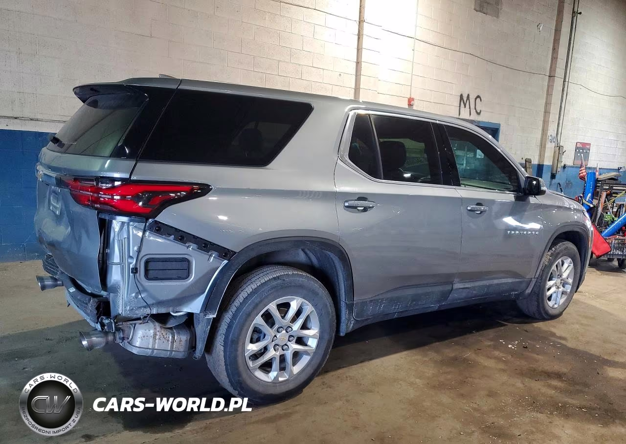 2024 Chevrolet Traverse Limited Ls VIN:1GNESTKW6RJ130737 - 3