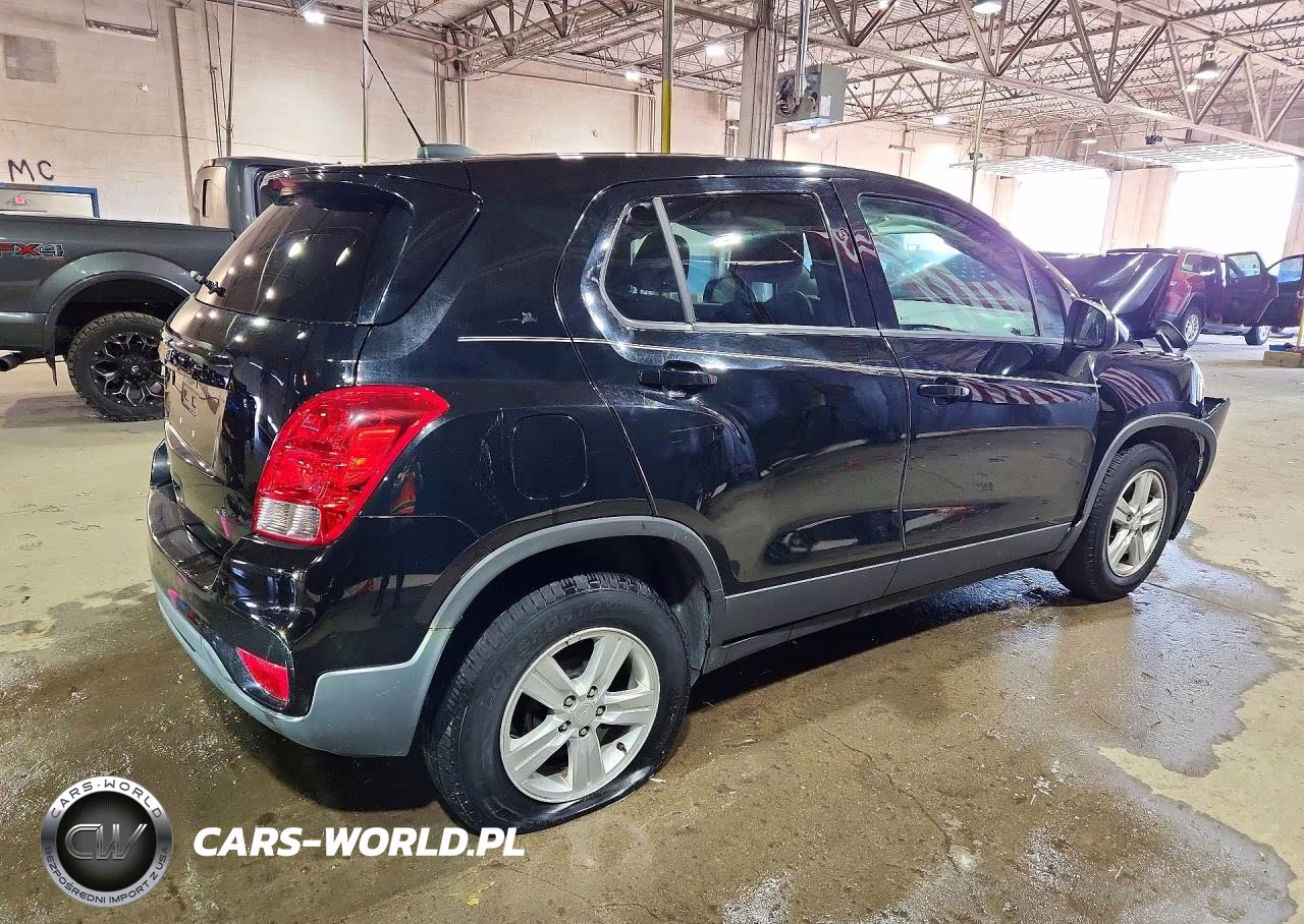 2020 Chevrolet Trax Ls VIN:3GNCJKSB3LL111578 - 3