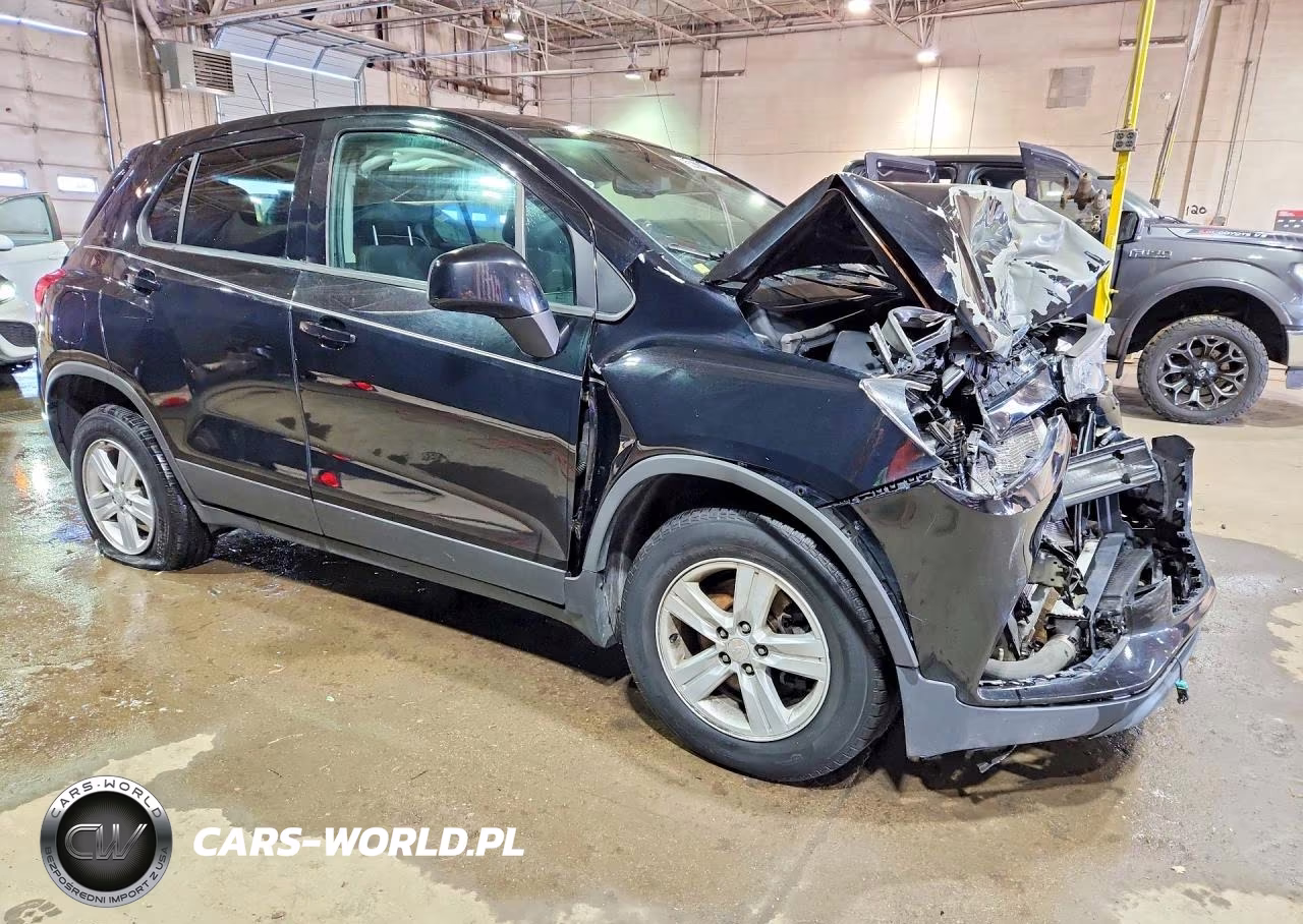 2020 Chevrolet Trax Ls VIN:3GNCJKSB3LL111578 - 4