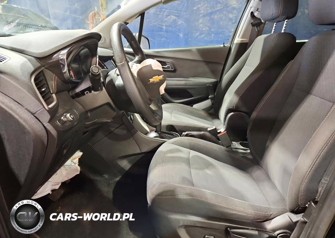 2020 Chevrolet Trax Ls VIN:3GNCJKSB3LL111578 - 7