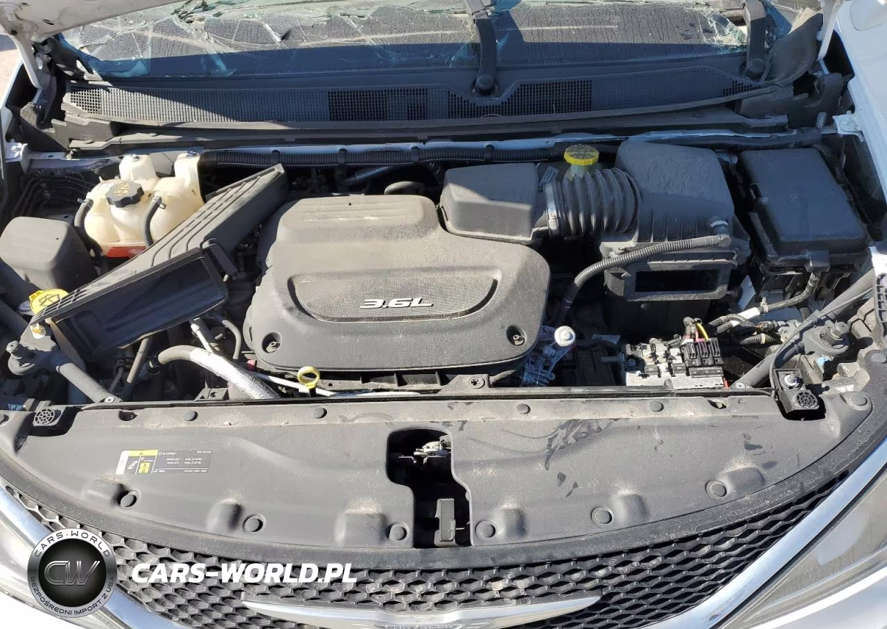 2018 Chrysler Pacifica Limited VIN:2C4RC1GG2JR269163 - 12