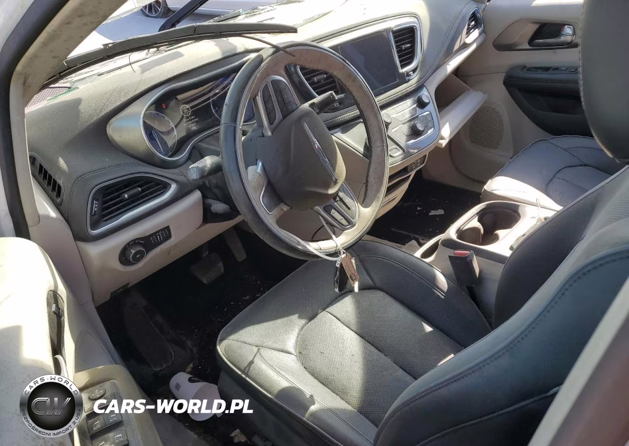 2018 Chrysler Pacifica Limited VIN:2C4RC1GG2JR269163 - 8