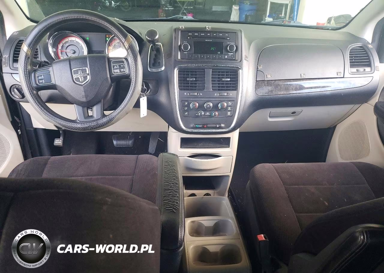 2011 Dodge Grand Caravan Express VIN:2D4RN4DG3BR632767 - 8