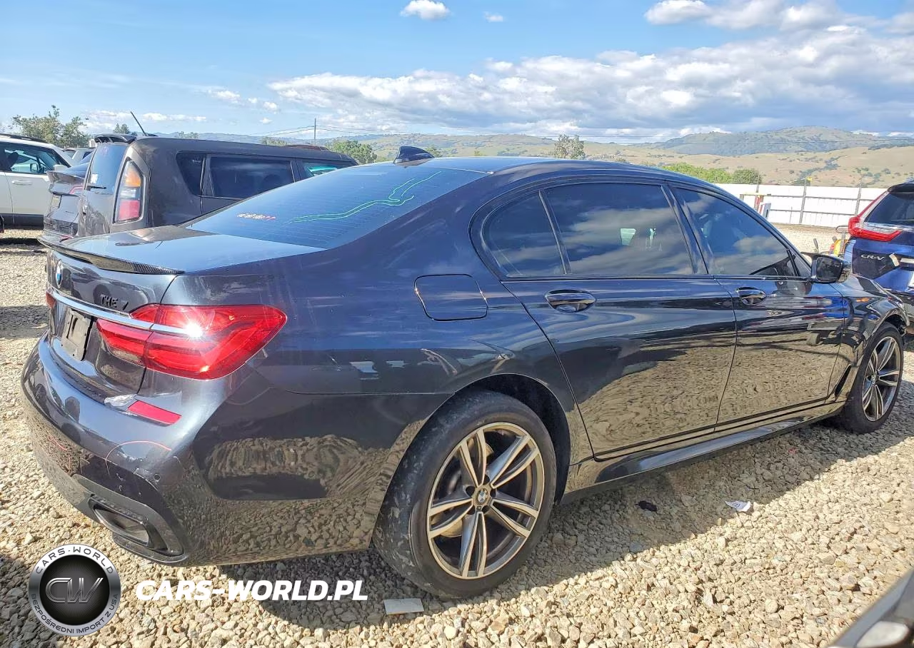 2017 BMW 740 Xe VIN:WBA7J2C39HG497708 - 3
