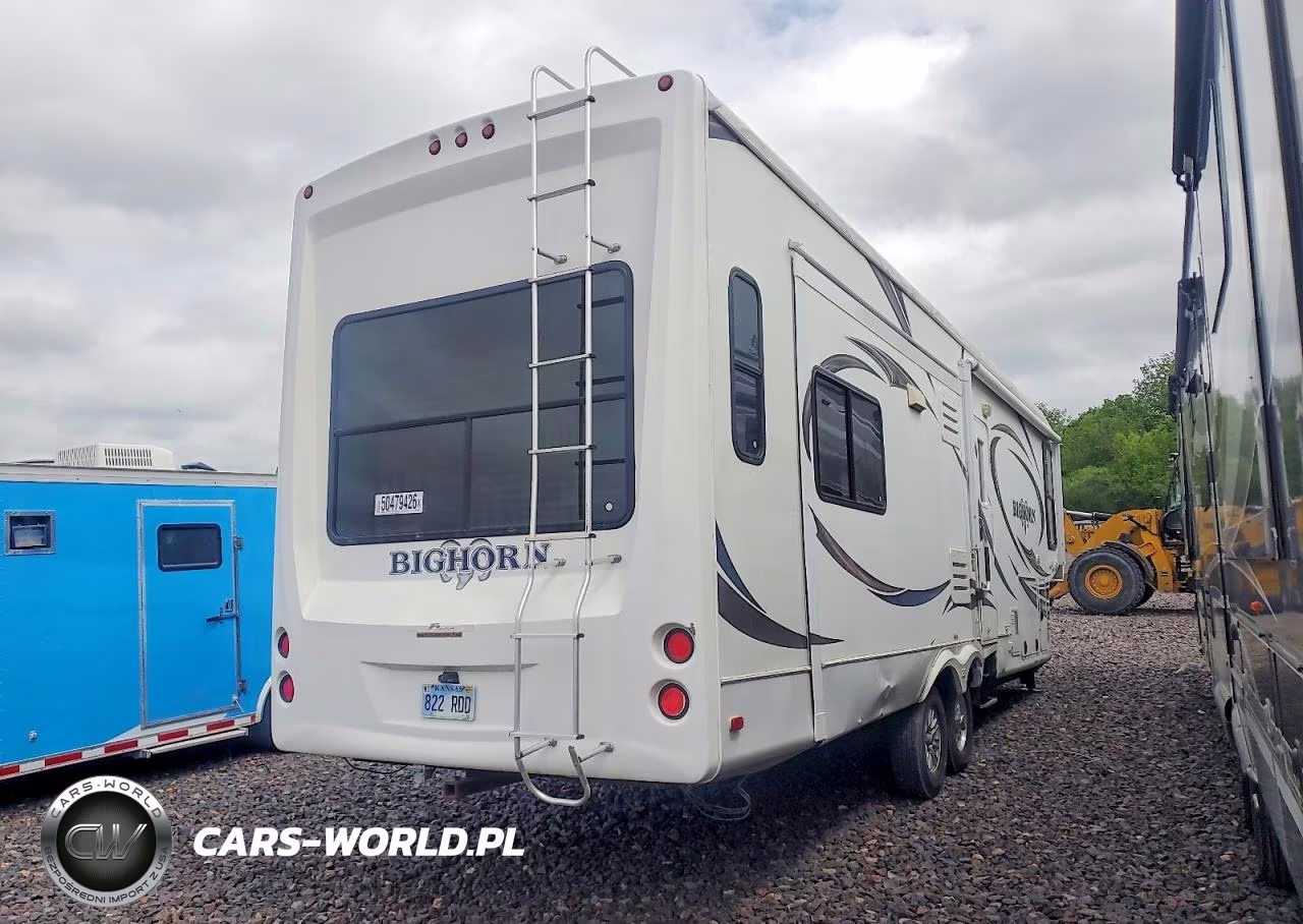 2013 Heartland Big Horn Camper VIN:5SFBG3623DE262938 - 4