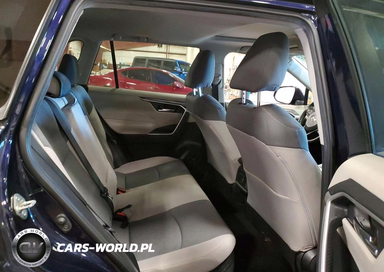 2020 Toyota Rav4 Hybrid Xle VIN:2T3RWRFV9LW092061 - 11