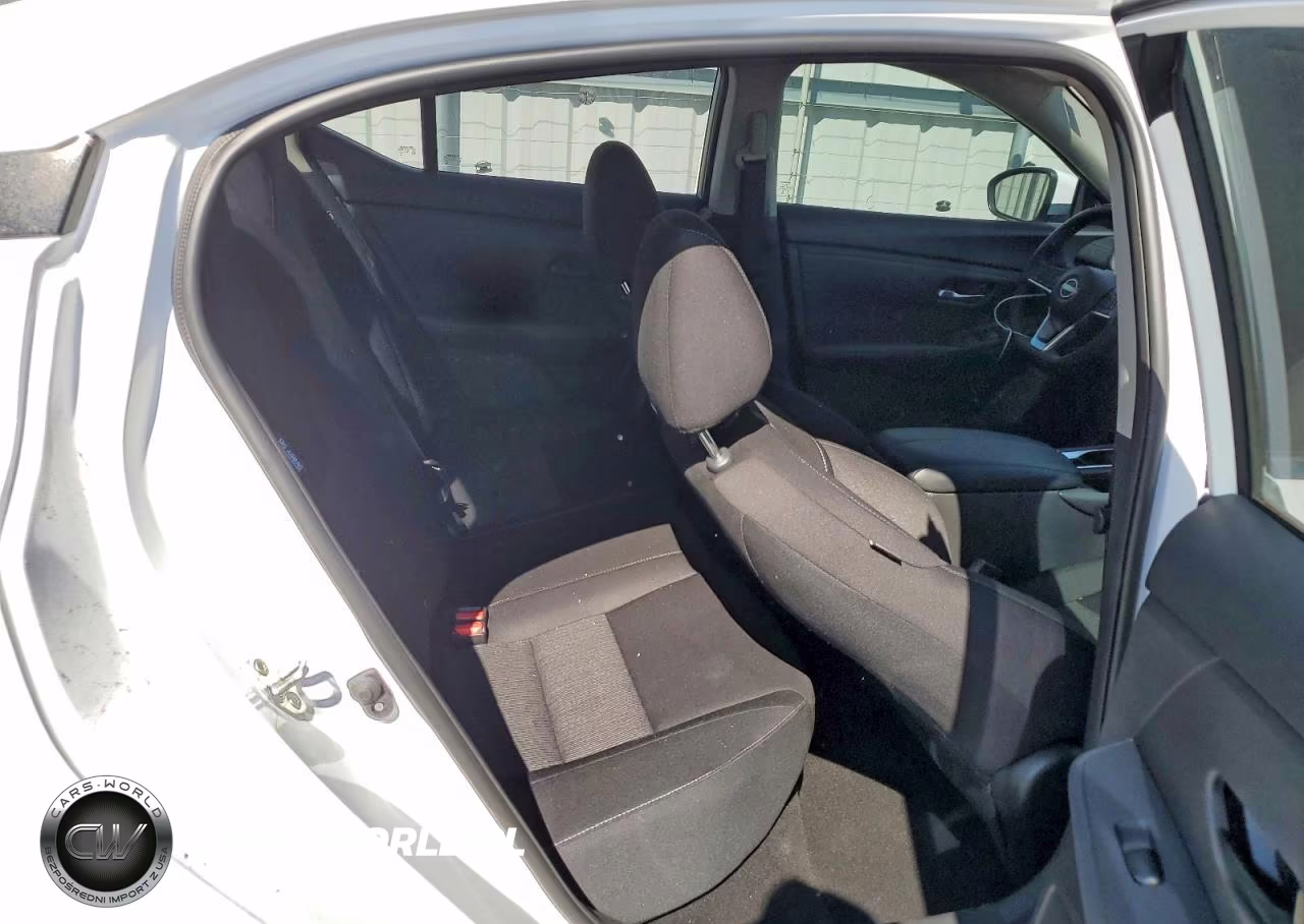 2025 Nissan Sentra Sv VIN:3N1AB8CV8SY360651 - 10