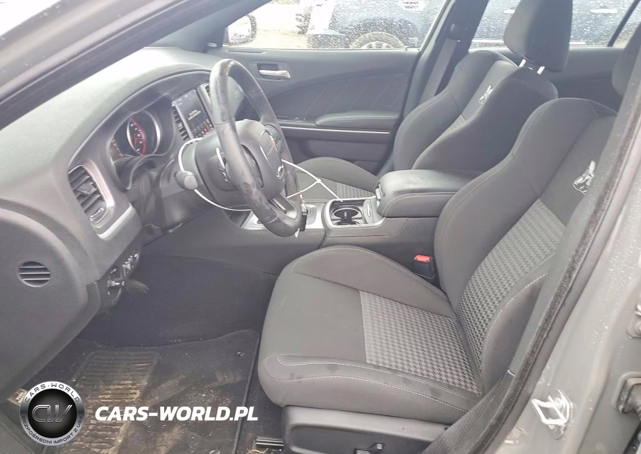 2019 Dodge Charger Scat Pack VIN:2C3CDXGJ5KH624422 - 7