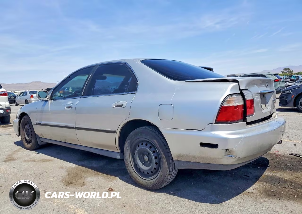 1997 Honda Accord Lx VIN:1HGCD5638VA275814 - 2