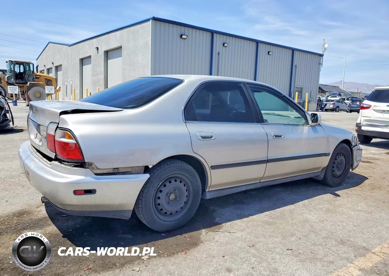 1997 Honda Accord Lx VIN:1HGCD5638VA275814 - 3