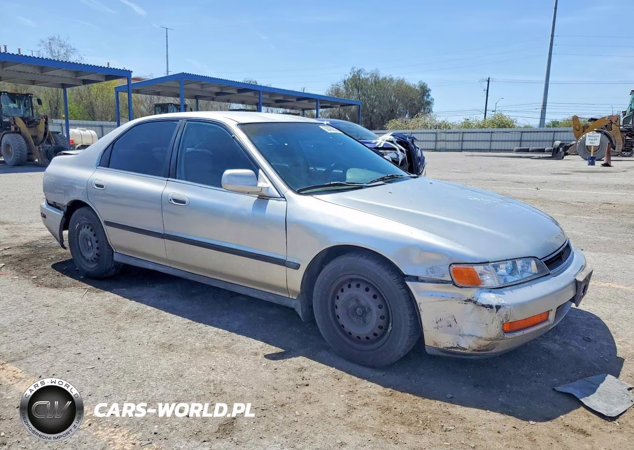 1997 Honda Accord Lx VIN:1HGCD5638VA275814 - 4