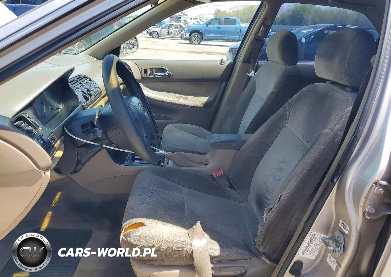 1997 Honda Accord Lx VIN:1HGCD5638VA275814 - 7