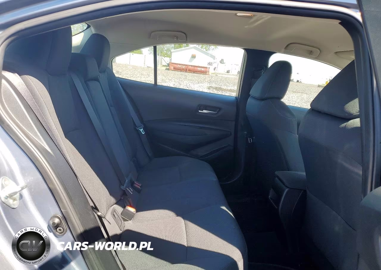 2020 Toyota Corolla Le VIN:5YFEPRAE7LP113020 - 10