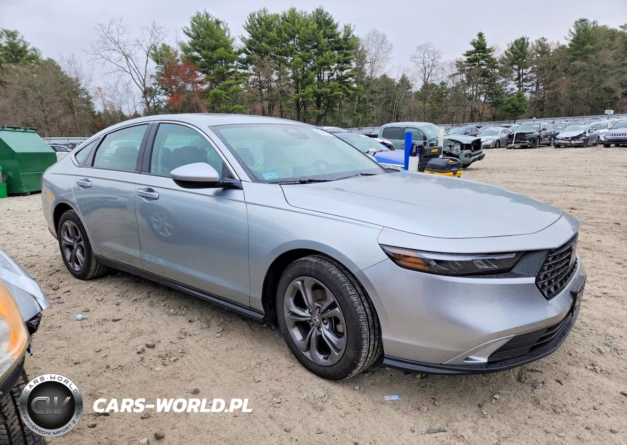 2024 Honda Accord Ex VIN:1HGCY1F3XRA086746 - 4