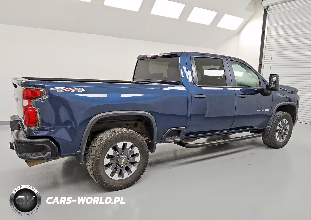 2021 Chevrolet Silverado K2500 Custom VIN:1GC4YME77MF101451 - 3