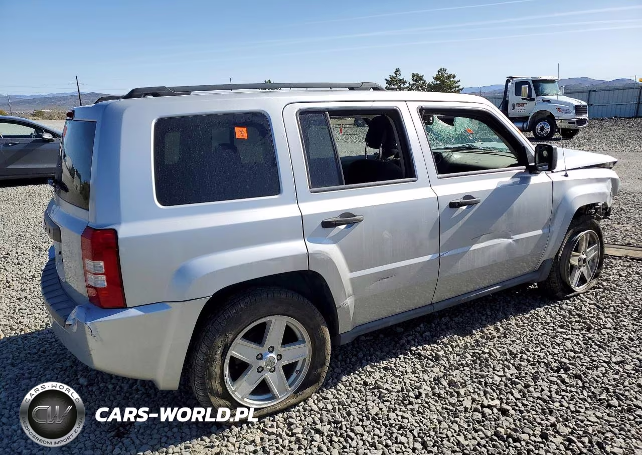 2010 Jeep Patriot Sport VIN:1J4NF1GB8AD623856 - 3
