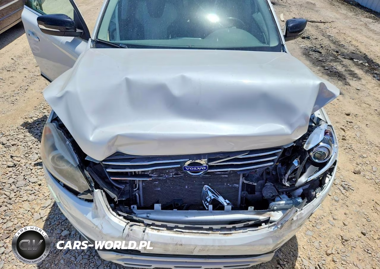 2017 Volvo Xc60 T5 Dynamic VIN:YV440MDR8H2015537 - 12