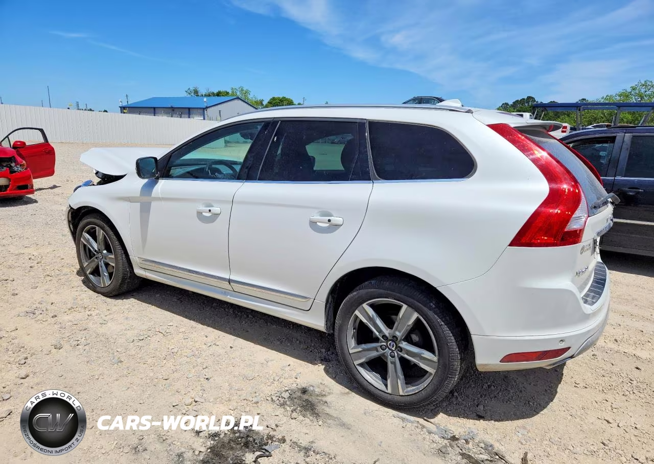 2017 Volvo Xc60 T5 Dynamic VIN:YV440MDR8H2015537 - 2