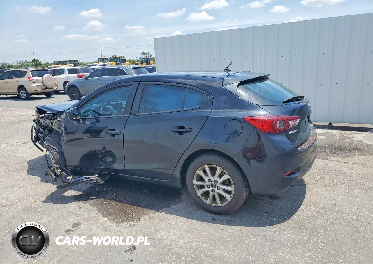 2018 Mazda 3 Sport VIN:3MZBN1K74JM260178 - 2