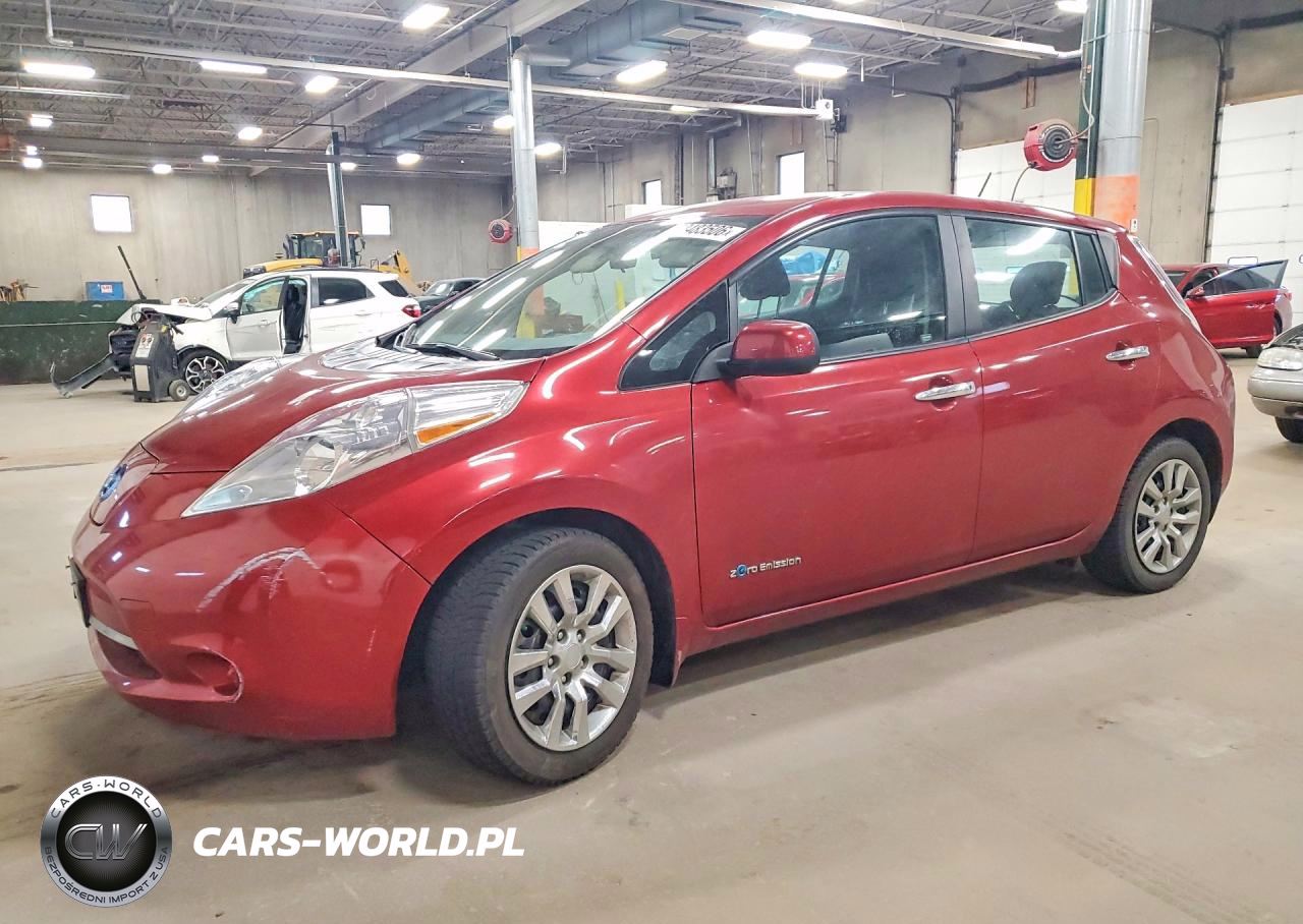 2015 Nissan Leaf S