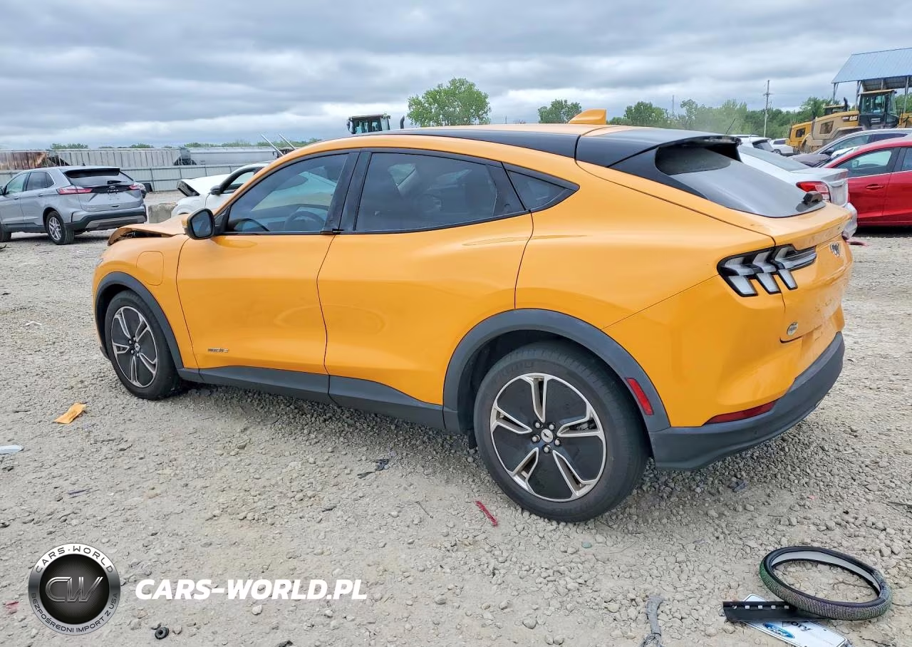 2022 Ford Mustang Mach-E Select VIN:3FMTK1RM9NMA17916 - 2