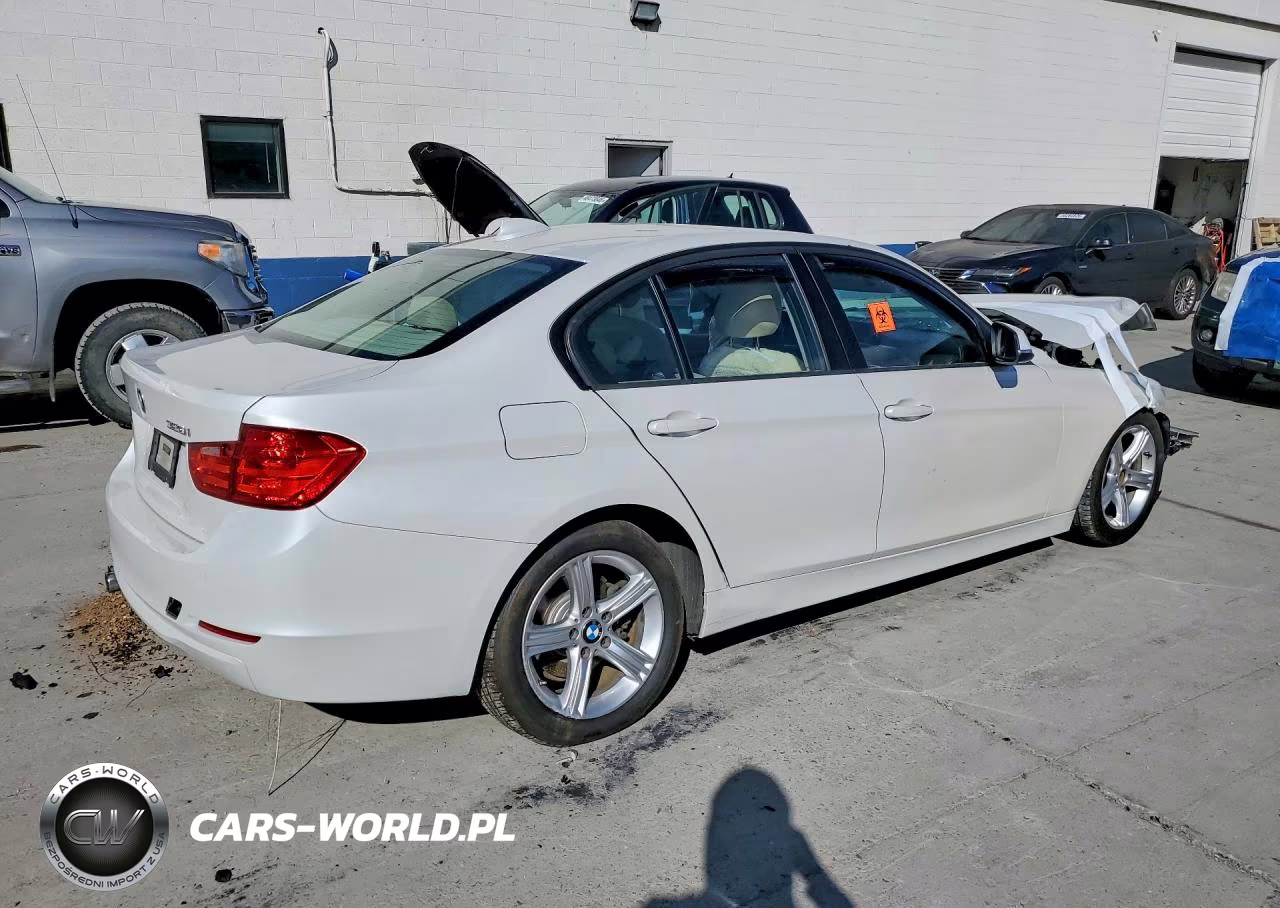 2014 BMW 328 I VIN:WBA3A5C5XEP602009 - 3