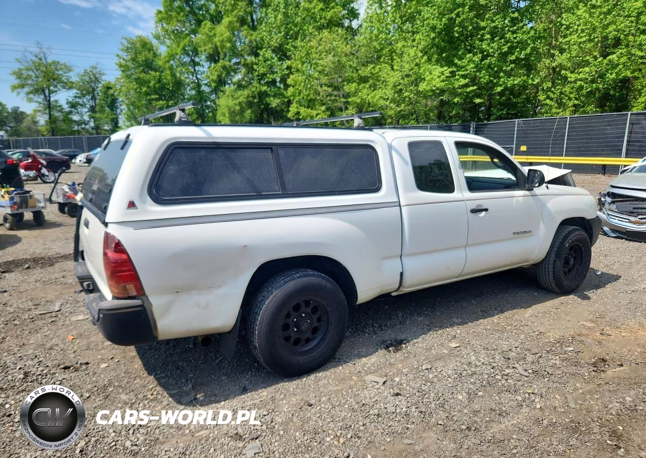 2012 Toyota Tacoma Access Cab VIN:5TFTX4CN3CX014736 - 3