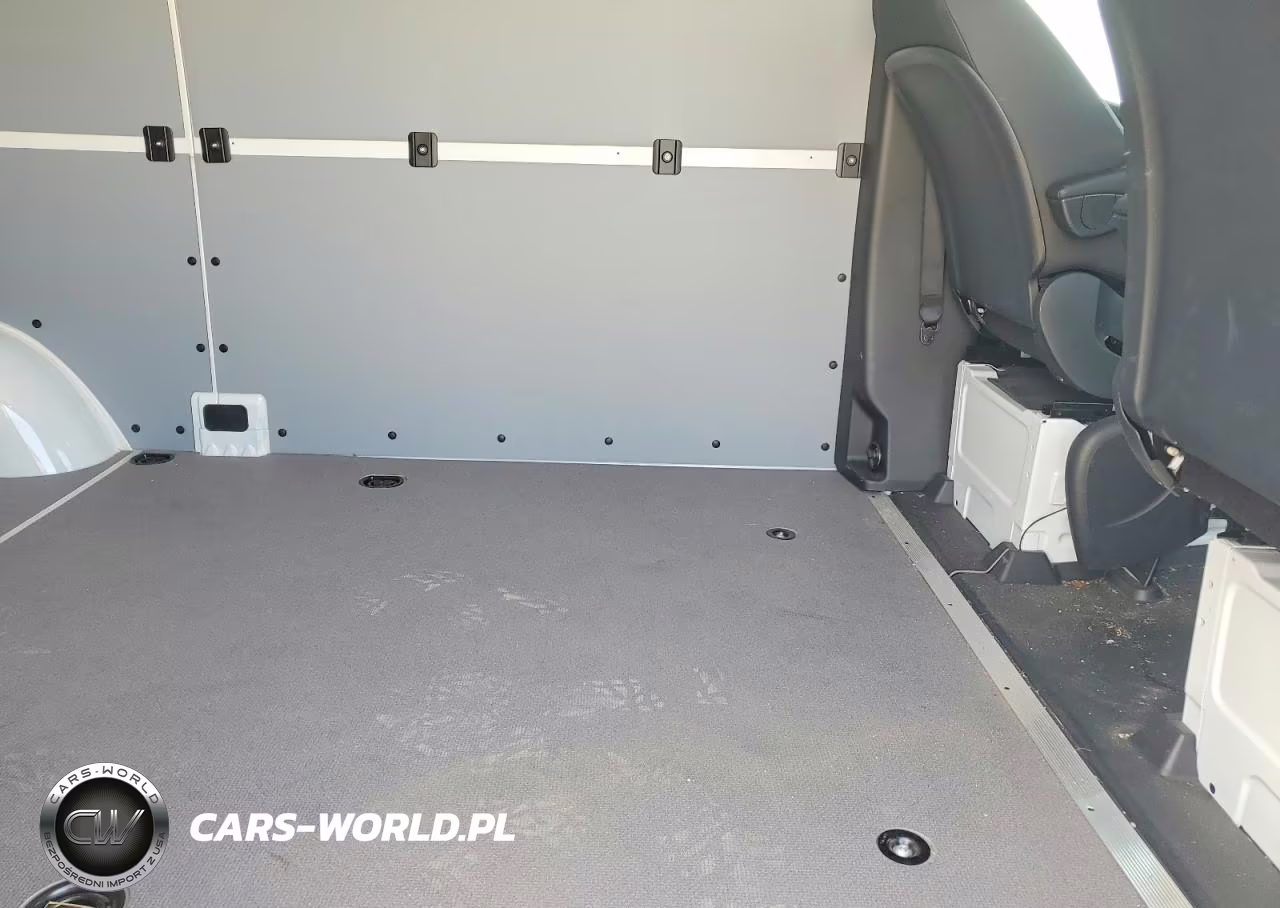 2026 Mercedes Benz Sprinter 2500 Delivery Van VIN:W1Y4KBHY7TT606136 - 11